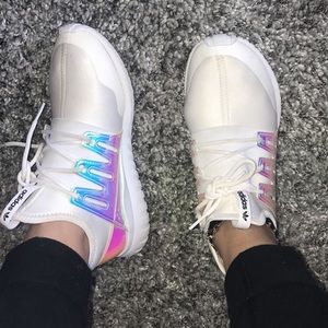 adidas Tubular Iridescent Girls Youth size: 6.5